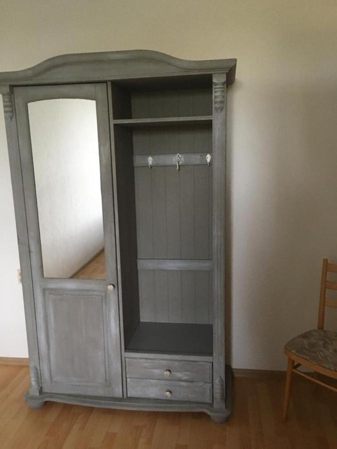 Gemuetliche Ferienwohnung Fuer 6 Personen Im Schloss Kastorf Knorrendorf Екстериор снимка